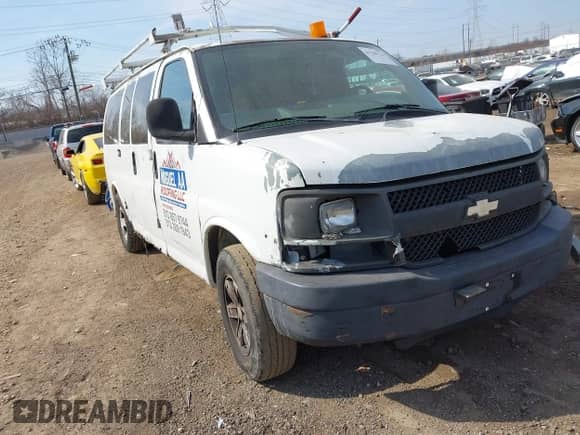 2004 Chevrolet Express Cargo с VIN 1GCFG15X741224268, выставлен на аукционе IAAI как лот 41788116 с пробегом Не указан миль и . История ставок и продаж доступна на DreamBid. Изображение 1.