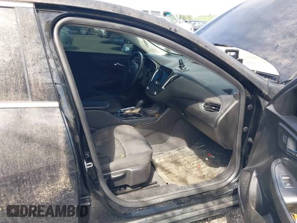 2016 Chevrolet Malibu LT с VIN 1G1ZF5SX9GF197621, выставлен на аукционе IAAI как лот 43035471 с пробегом Не указан миль и . История ставок и продаж доступна на DreamBid. Изображение 5.