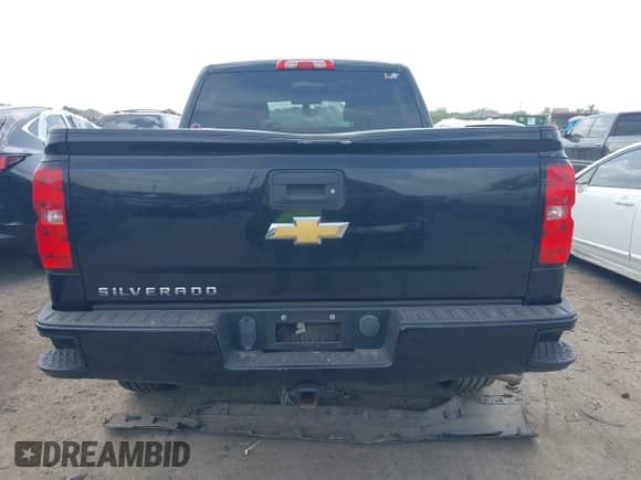 2018 Chevrolet Silverado 1500 Custom with VIN 3GCPCPEH2JG176302, listed as a IAAI auction lot 42752064 with 92,410 mi miles and . Bid and sale history available at DreamBid. Image 16.