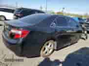 2012 Toyota Camry L z VIN 4T1BF1FKXCU107703, wystawiony jako Copart lot #82700035 z przebiegiem 156 070 mil mil oraz Czysty tytuł • Clean title. Historia ofert i sprzedaży dostępna na DreamBid. Obrazek 3.