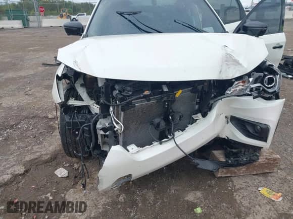 2019 Nissan Pathfinder S z VIN 5N1DR2MN2KC623545, wystawiony jako IAAI lot #43303123 z przebiegiem 122 660 mil mil oraz . Historia ofert i sprzedaży dostępna na DreamBid. Obrazek 6.