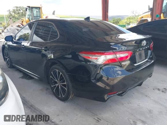 2019 Toyota Camry LE с VIN 4T1B11HKXKU217662, выставлен на аукционе IAAI как лот 42639751 с пробегом 208 492 миль миль и . История ставок и продаж доступна на DreamBid. Изображение 3.