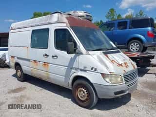 2004 Dodge Sprinter с VIN WD2PD643045596308, выставлен на аукционе IAAI как лот 43065322 с пробегом 284 161 миль миль и . История ставок и продаж доступна на DreamBid. Изображение 1.