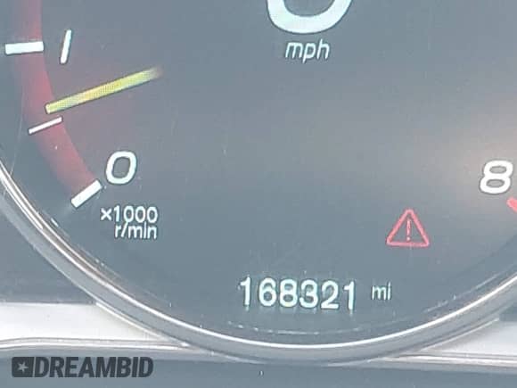 2014 Volvo S60 T6 with VIN YV1902FH3E2274346, listed as a IAAI auction lot 43229130 with 168,321 mi miles and . Bid and sale history available at DreamBid. Image 15.
