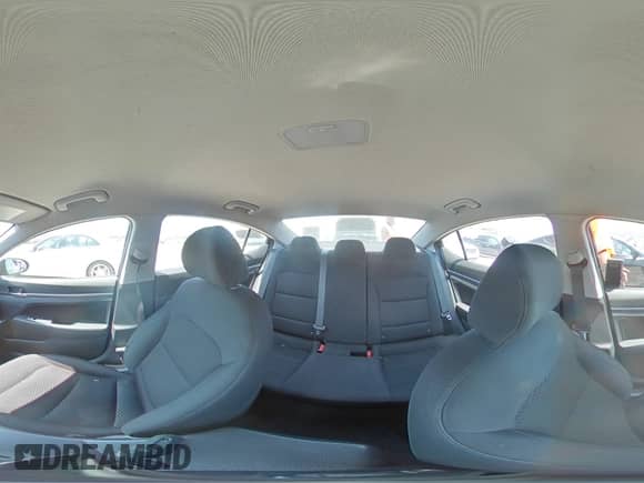 2019 Hyundai Elantra Limited с VIN KMHD84LF0KU763533, выставлен на аукционе Copart как лот 67686865 с пробегом 83 515 миль миль и Списание • Salvage title. История ставок и продаж доступна на DreamBid. Изображение 15.