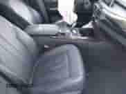 2017 BMW X5 xDrive35i с VIN 5UXKR0C5XH0U52828, выставлен на аукционе IAAI как лот 40899815 с пробегом 130 801 миль миль и . История ставок и продаж доступна на DreamBid. Изображение 5.