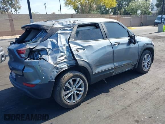 2021 Chevrolet TrailBlazer LS with VIN KL79MMS21MB181120, listed as a IAAI auction lot 42466032 with 55,569 mi miles and . Bid and sale history available at DreamBid. Image 4.