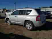 2007 Jeep Compass Sport with VIN 1J8FF47W47D136671, listed as a Copart auction lot 69504735 with Not provided miles and Salvage title. Bid and sale history available at DreamBid. Image 2.