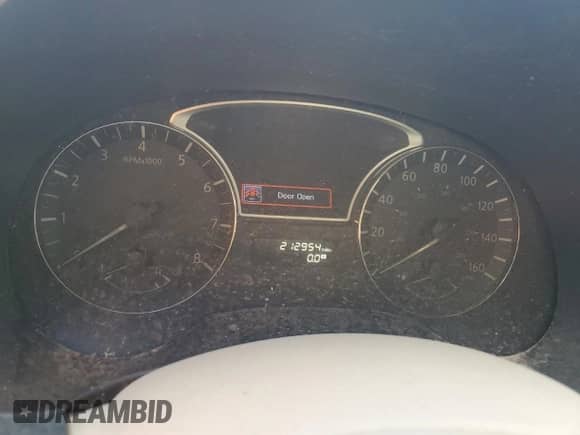 2015 Nissan Pathfinder SL with VIN 5N1AR2MN8FC639063, listed as a Copart auction lot 90082505 with 212,954 mi miles and Salvage title. Bid and sale history available at DreamBid. Image 9.