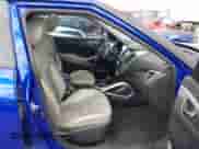 2012 Hyundai Veloster w/Black Int с VIN KMHTC6AD8CU067589, выставлен на аукционе IAAI как лот 43408833 с пробегом 159 802 миль миль и . История ставок и продаж доступна на DreamBid. Изображение 5.