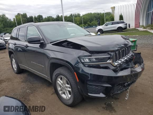2023 Jeep Grand Cherokee Altitude with VIN 1C4RJHAGXPC674468, listed as a Copart auction lot 67644675 with 43,081 mi miles and Salvage title. Bid and sale history available at DreamBid. Image 4.