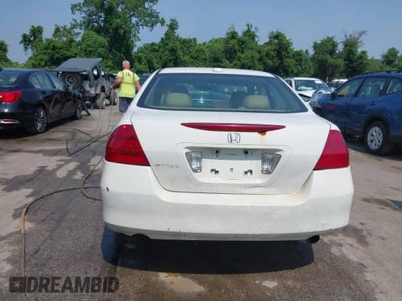 2006 Honda Accord EX-L with VIN 1HGCM568X6A022023, listed as a IAAI auction lot 42487993 with 172,519 mi miles and . Bid and sale history available at DreamBid. Image 16.