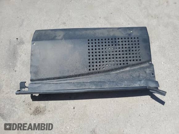 2016 Hyundai Equus Signature z VIN KMHGH4JH8GU106293, wystawiony jako Copart lot #52487525 z przebiegiem 121 696 mil mil oraz Szkoda całkowita • Salvage title. Historia ofert i sprzedaży dostępna na DreamBid. Obrazek 14.