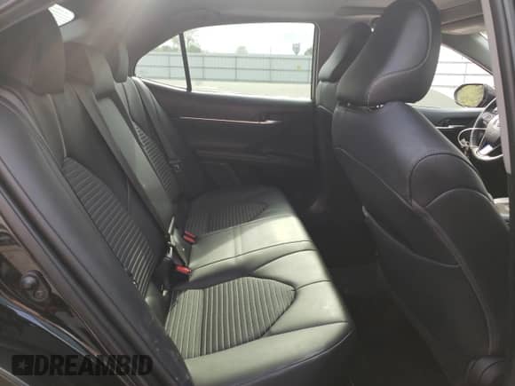 2021 Toyota Camry SE z VIN 4T1S11AK1MU439696, wystawiony jako Copart lot #51130945 z przebiegiem 74 525 mil mil oraz Szkoda całkowita • Salvage title. Historia ofert i sprzedaży dostępna na DreamBid. Obrazek 11.