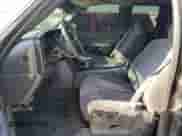 2002 Chevrolet Silverado 2500 LS с VIN 1GCGK29U82Z237425, выставлен на аукционе Copart как лот 72561684 с пробегом 176 210 миль миль и Списание • Salvage title. История ставок и продаж доступна на DreamBid. Изображение 7.