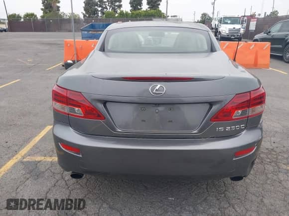 2015 Lexus IS 250 C with VIN JTHFF2C2XF2532045, listed as a IAAI auction lot 42160658 with 72,742 mi miles and . Bid and sale history available at DreamBid. Image 16.