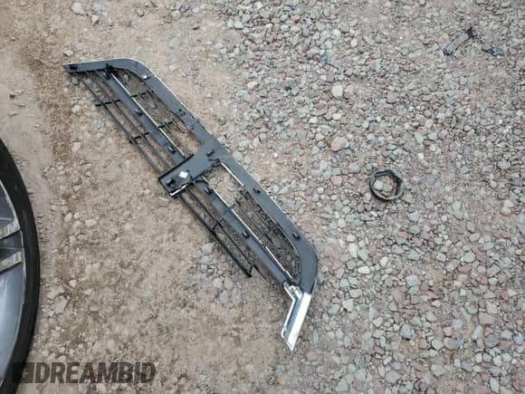 2005 Dodge Sprinter с VIN WD2PD744555732352, выставлен на аукционе Copart как лот 65181804 с пробегом 173 409 миль миль и Списание • Salvage title. История ставок и продаж доступна на DreamBid. Изображение 13.