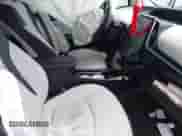 2018 Toyota Prius Plus z VIN JTDKARFP7J3070223, wystawiony jako IAAI lot #42922283 z przebiegiem 65 134 mil mil oraz . Historia ofert i sprzedaży dostępna na DreamBid. Obrazek 5.