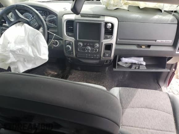 2016 Ram 1500 Big Horn с VIN 1C6RR7GT1GS276215, выставлен на аукционе Copart как лот 69445145 с пробегом 38 890 миль миль и Списание • Salvage title. История ставок и продаж доступна на DreamBid. Изображение 8.