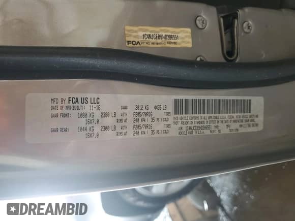 2017 Jeep Compass High Altitude с VIN 1C4NJCEB9HD206551, выставлен на аукционе Copart как лот 70112315 с пробегом 128 404 миль миль и Списание • Salvage title. История ставок и продаж доступна на DreamBid. Изображение 13.