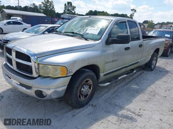 2003 Dodge 2500 ST с VIN 3D7KA28C83G844096, выставлен на аукционе IAAI как лот 43121787 с пробегом Не указан миль и . История ставок и продаж доступна на DreamBid. Изображение 19.