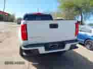 2021 Chevrolet Colorado 4WD Z71 z VIN 1GCGTDEN4M1257292, wystawiony jako IAAI lot #43368583 z przebiegiem 67 924 mil mil oraz . Historia ofert i sprzedaży dostępna na DreamBid. Obrazek 17.