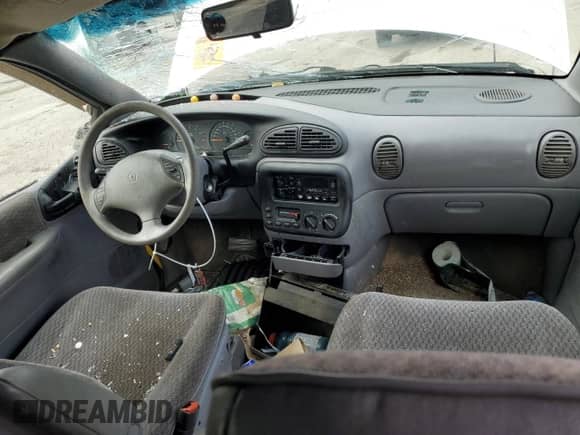 2000 Dodge Caravan with VIN 2B4GP2537YR893579, listed as a Copart auction lot 72248374 with Not provided miles and Salvage title. Bid and sale history available at DreamBid. Image 8.