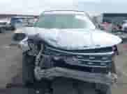 2017 Ford Explorer z VIN 1FM5K7B84HGA44870, wystawiony jako IAAI lot #43299436 z przebiegiem 134 802 mil mil oraz . Historia ofert i sprzedaży dostępna na DreamBid. Obrazek 6.