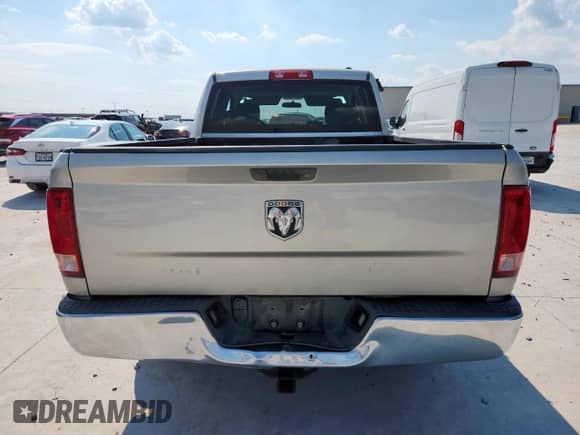 2010 Dodge 1500 SLT z VIN 1D7RB1GTXAS218014, wystawiony jako Copart lot #69746695 z przebiegiem 301 260 mil mil oraz Szkoda całkowita • Salvage title. Historia ofert i sprzedaży dostępna na DreamBid. Obrazek 6.