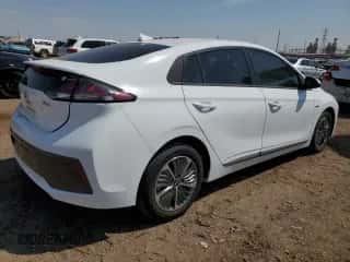 2020 Hyundai Ioniq SE с VIN KMHC65LD0LU199308, выставлен на аукционе Copart как лот 65118353 с пробегом 18 362 миль миль и . История ставок и продаж доступна на DreamBid. Изображение 3.