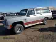 1983 Chevrolet Suburban с VIN 1G8EK16L4DF118671, выставлен на аукционе Copart как лот 82619865 с пробегом 33 423 миль миль и Чистый • Clean title. История ставок и продаж доступна на DreamBid. Изображение 1.