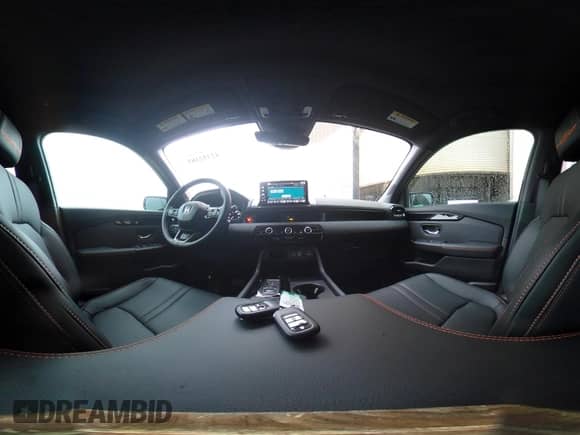 2025 Honda Pilot TrailSport with VIN 5FNYG1H66SB082138, listed as a IAAI auction lot 42352183 with 3,270 mi miles and . Bid and sale history available at DreamBid. Image 19.