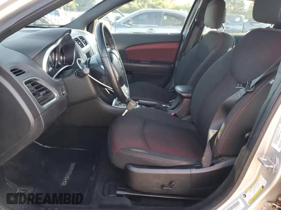 2012 Dodge Avenger SXT Plus with VIN 1C3CDZEG9CN222298, listed as a Copart auction lot 71292635 with 146,601 mi miles and Salvage title. Bid and sale history available at DreamBid. Image 7.