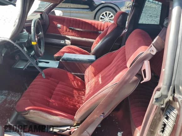 1987 Chevrolet Monte Carlo с VIN 1G1GZ11G9HP154871, выставлен на аукционе Copart как лот 80708955 с пробегом Не указан миль и Списание • Salvage title. История ставок и продаж доступна на DreamBid. Изображение 7.