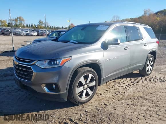 2019 Chevrolet Traverse LT с VIN 1GNERHKWXKJ295768, выставлен на аукционе IAAI как лот 43540887 с пробегом 99 445 миль миль и . История ставок и продаж доступна на DreamBid. Изображение 2.