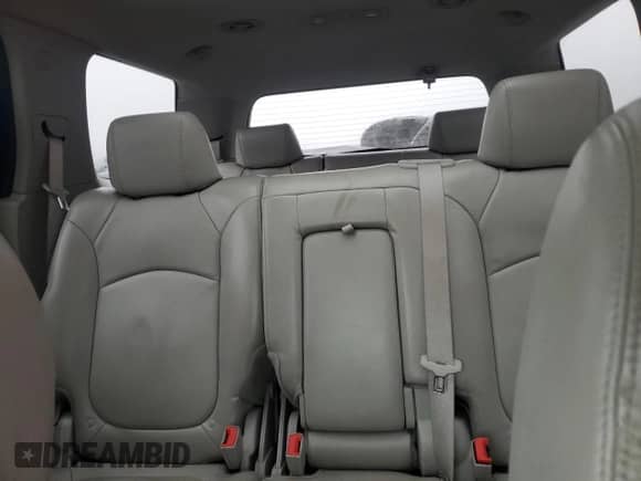 2009 Saturn Outlook XR с VIN 5GZEV23D89J211115, выставлен на аукционе Copart как лот 86373634 с пробегом 160 569 миль миль и Списание • Salvage title. История ставок и продаж доступна на DreamBid. Изображение 10.