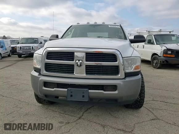 2010 Dodge 2500 ST with VIN 3D7TT2CT0AG188575, listed as a Copart auction lot 82955214 with 169,900 mi miles and Salvage title. Bid and sale history available at DreamBid. Image 11.