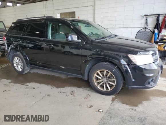 2017 Dodge Journey SXT with VIN 3C4PDDBG6HT540651, listed as a Copart auction lot 70043175 with 181,121 mi miles and Clean title. Bid and sale history available at DreamBid. Image 4.