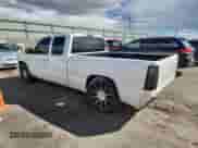 2004 Chevrolet Silverado 1500 LS z VIN 1GCEC19V54Z261272, wystawiony jako Copart lot #80439075 z przebiegiem Nie podano mil oraz Szkoda całkowita • Salvage title. Historia ofert i sprzedaży dostępna na DreamBid. Obrazek 2.