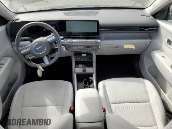 2024 Hyundai Kona SEL с VIN KM8HC3A63RU006813, выставлен на аукционе Copart как лот 73609714 с пробегом 3 996 миль миль и Списание • Salvage title. История ставок и продаж доступна на DreamBid. Изображение 8.