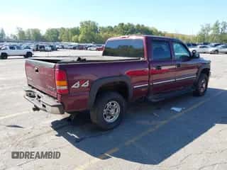 2002 Chevrolet Silverado 2500HD LS with VIN 1GCHK23G62F223886, listed as a IAAI auction lot 43336862 with 222,303 mi miles and . Bid and sale history available at DreamBid. Image 4.