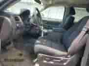 2013 Chevrolet Tahoe Commercial с VIN 1GNSK2E02DR342419, выставлен на аукционе Copart как лот 57908885 с пробегом 76 486 миль миль и Списание • Salvage title. История ставок и продаж доступна на DreamBid. Изображение 7.