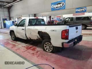 2012 Chevrolet Silverado 1500 Work Truck z VIN 1GCNKPEX2CZ103161, wystawiony jako Copart lot #86426865 z przebiegiem 112 281 mil mil oraz Szkoda całkowita • Salvage title. Historia ofert i sprzedaży dostępna na DreamBid. Obrazek 2.