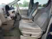 2003 Dodge Caravan SE с VIN 1D4GP25353B147516, выставлен на аукционе Copart как лот 68658945 с пробегом 215 017 миль миль и Списание • Salvage title. История ставок и продаж доступна на DreamBid. Изображение 7.