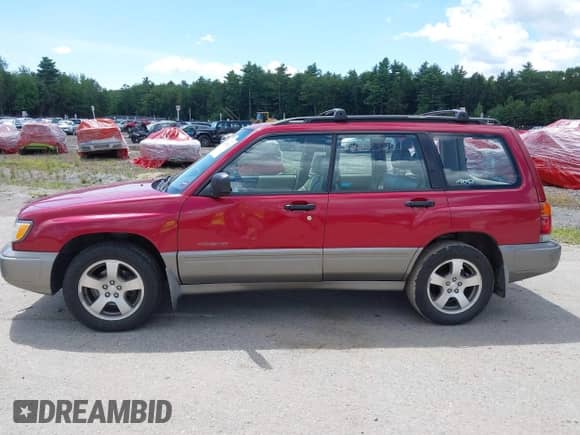 1999 Subaru Forester S with VIN JF1SF6558XH709095, listed as a IAAI auction lot 42893261 with 132,877 mi miles and . Bid and sale history available at DreamBid. Image 12.