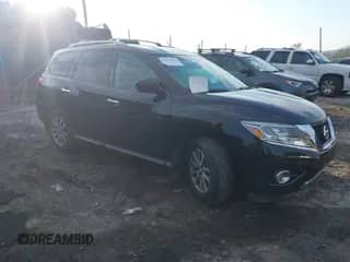 2015 Nissan Pathfinder Platinum with VIN 5N1AR2MM6FC692576, listed as a IAAI auction lot 41672223 with 83,083 mi miles and . Bid and sale history available at DreamBid. Image 1.