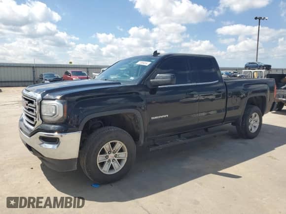 2016 GMC Sierra 1500 SLE z VIN 1GTR1MEH4GZ285026, wystawiony jako Copart lot #72089054 z przebiegiem 106 999 mil mil oraz Szkoda całkowita • Salvage title. Historia ofert i sprzedaży dostępna na DreamBid. Obrazek 1.