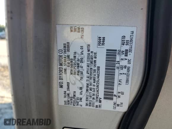 2005 Ford Explorer XLT с VIN 1FMZU63W25UA62588, выставлен на аукционе Copart как лот 68111864 с пробегом Не указан миль и На запчасти • Non repairable. История ставок и продаж доступна на DreamBid. Изображение 12.