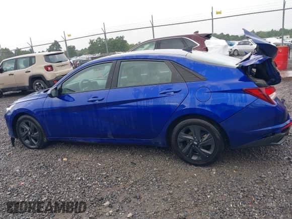 2021 Hyundai Elantra SEL с VIN KMHLM4AG0MU068376, выставлен на аукционе IAAI как лот 43133172 с пробегом 72 706 миль миль и . История ставок и продаж доступна на DreamBid. Изображение 14.