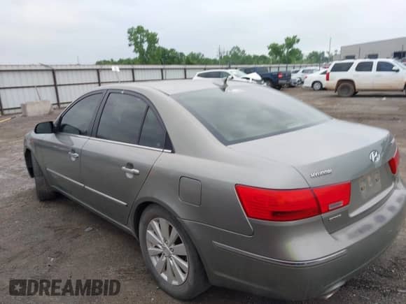 2010 Hyundai Sonata Limited с VIN 5NPEU4AF4AH575825, выставлен на аукционе IAAI как лот 42245763 с пробегом Не указан миль и . История ставок и продаж доступна на DreamBid. Изображение 3.